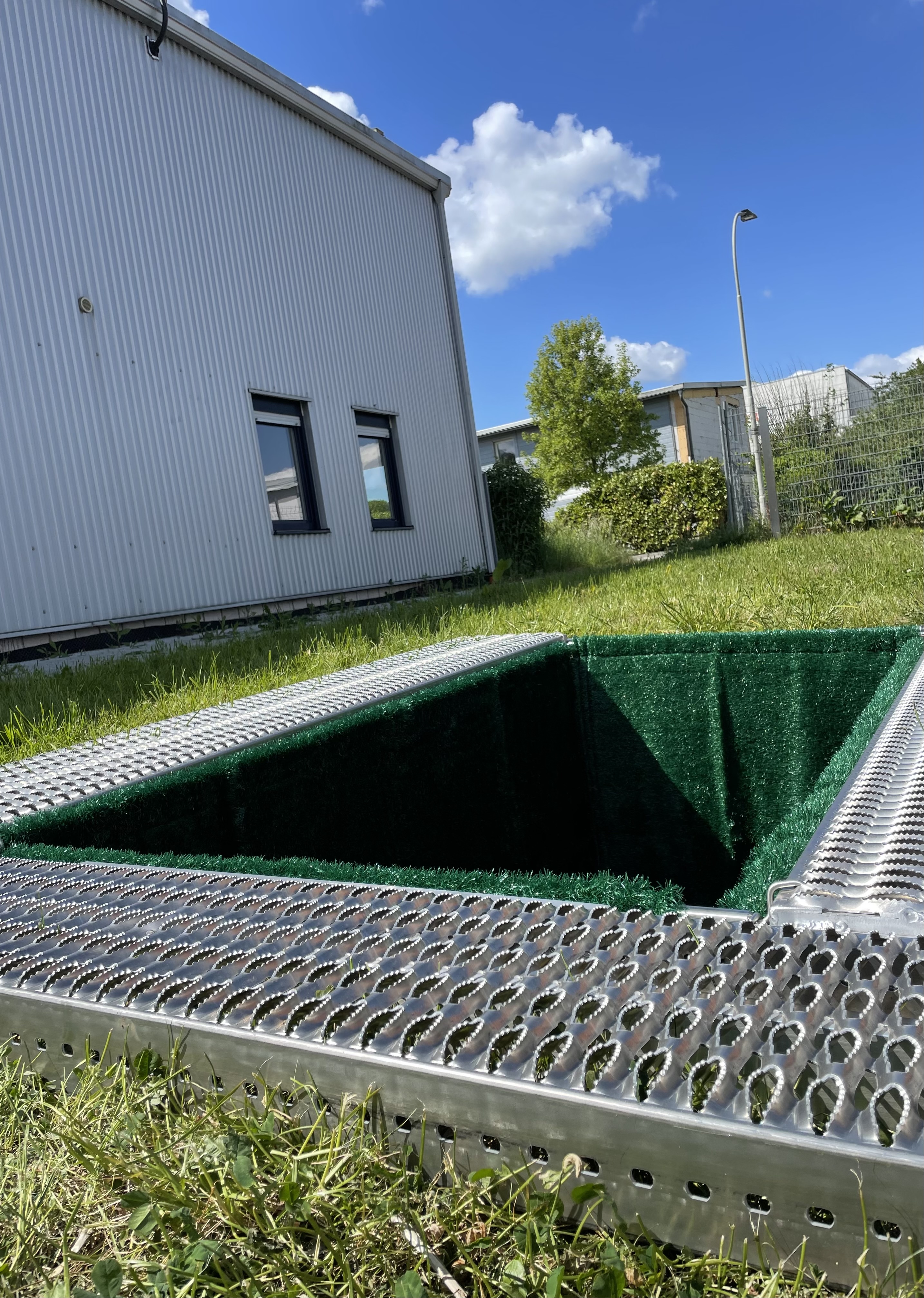 Grabmattengarnitur Satz 2 mit Teleskopstangen Grabmattengarnitur Satz 2 mit Teleskopstangen