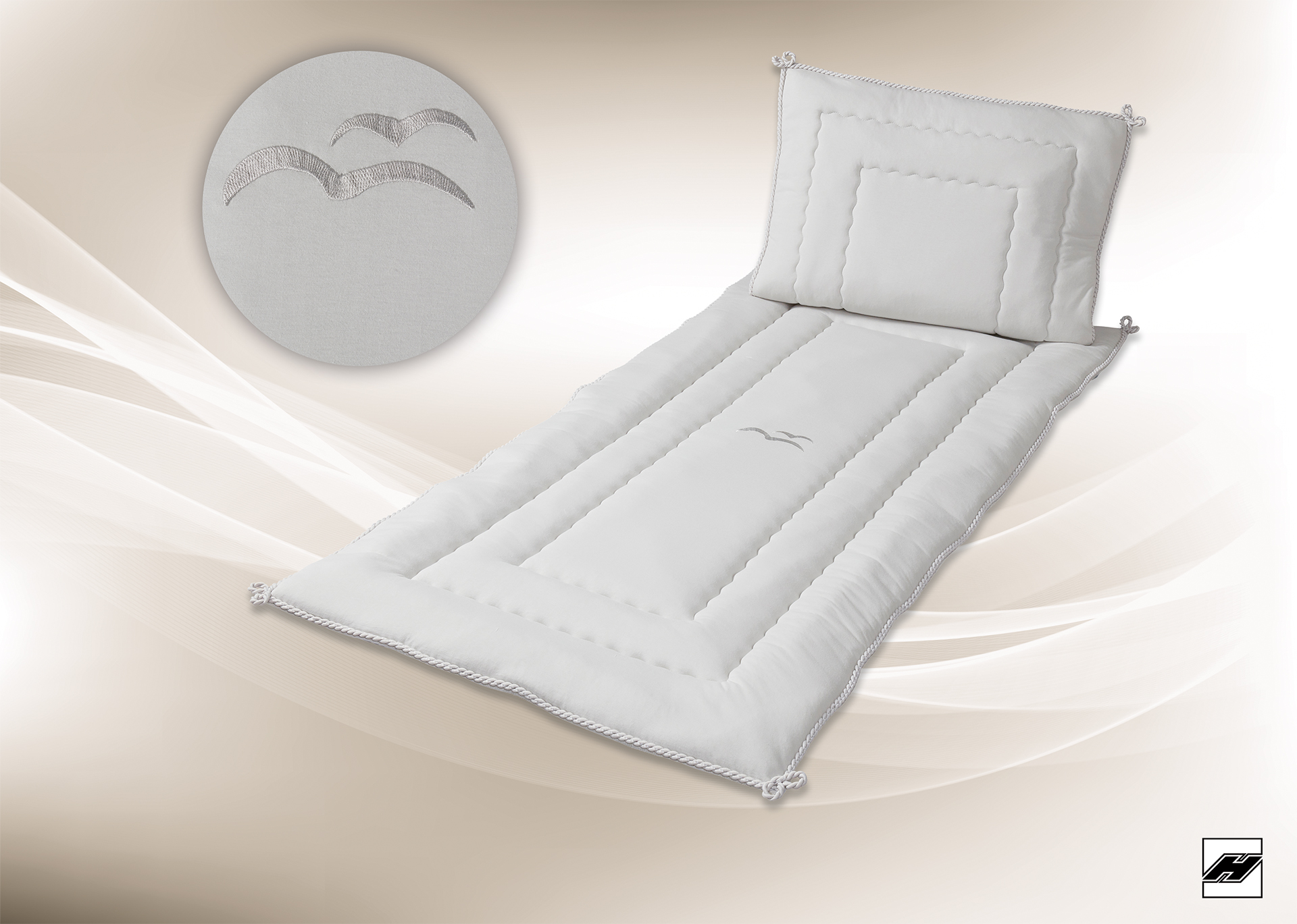 Deckengarnitur_404_P_Polo_grau-_Kordel-_Mowenstickerei Deckengarnitur 404 P Polo grau, Kordel, Möwenstickerei