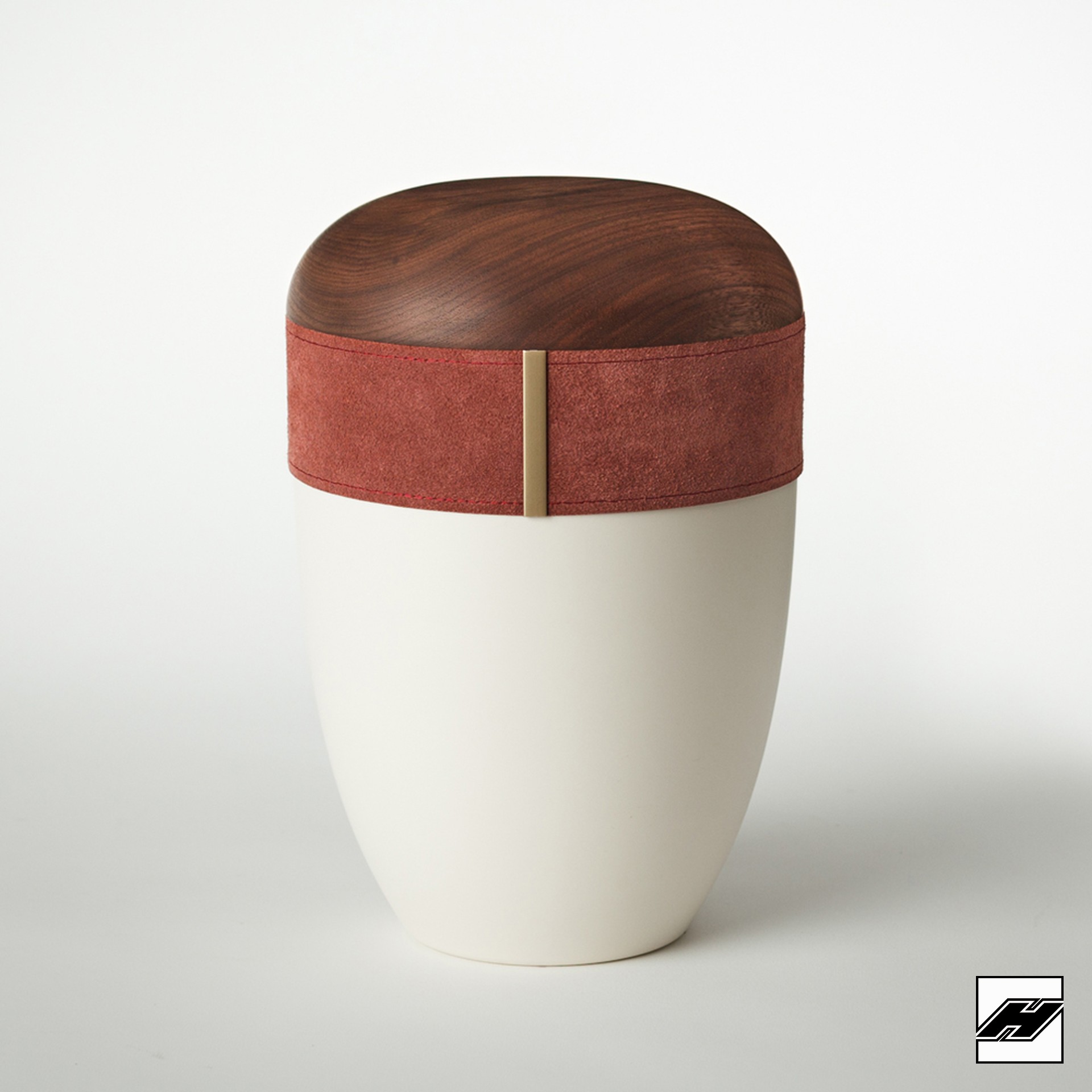 Holz-Lederurne_cw_Wildleder_Bordeaux Urne HLBW-cw Holz/Leder Bordeaux cremeweiß, mit Wildleder